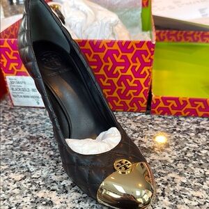 Tory Burch Kaitlin Wedge Never Worn